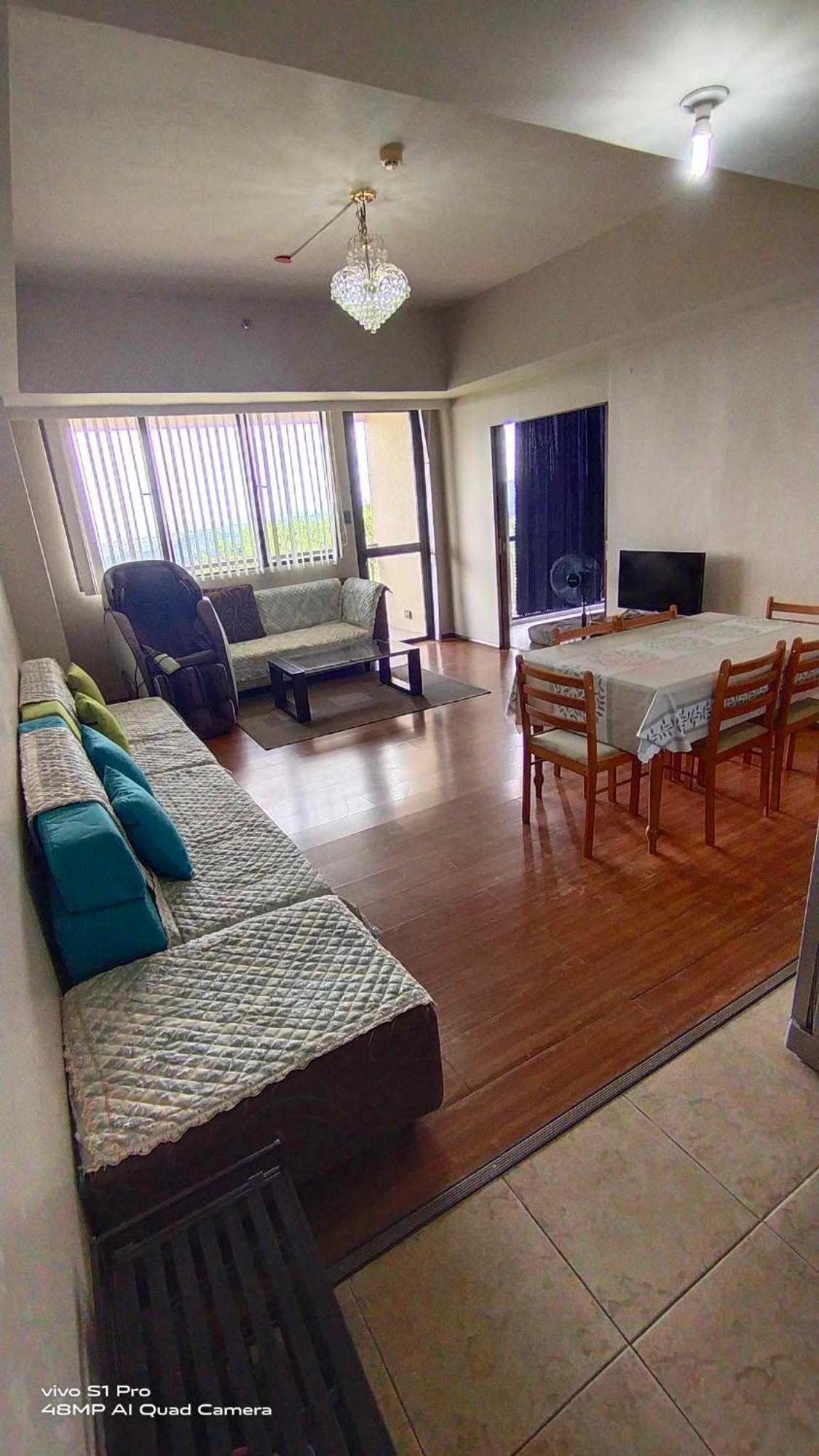 טגאיטאי Splendido Tagagtay Taal Lake Staycation Free Parking Netflix No Free Pool מראה חיצוני תמונה