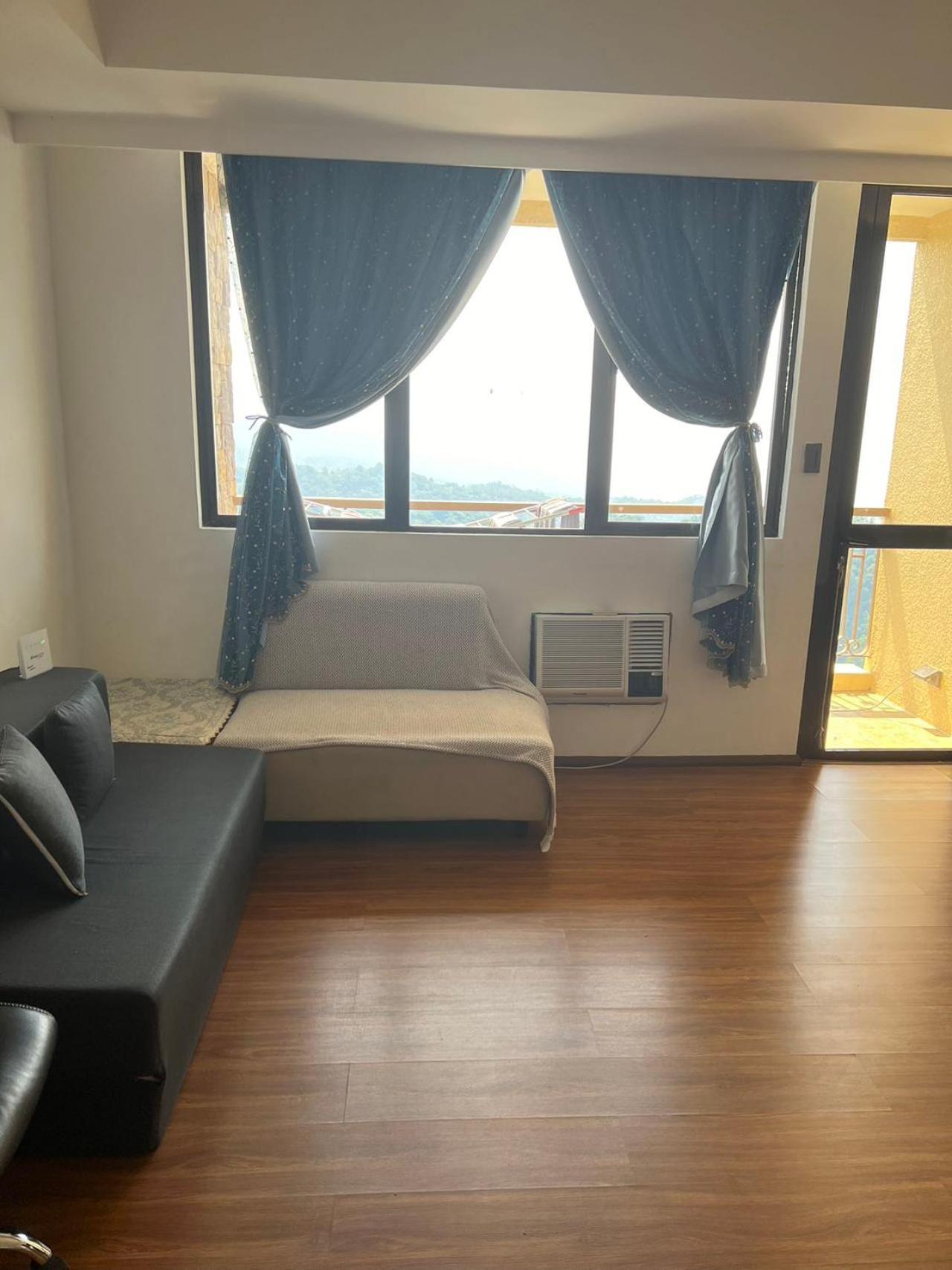 טגאיטאי Splendido Tagagtay Taal Lake Staycation Free Parking Netflix No Free Pool מראה חיצוני תמונה